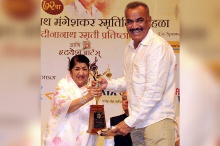shivaji satam and lata mangeshkar