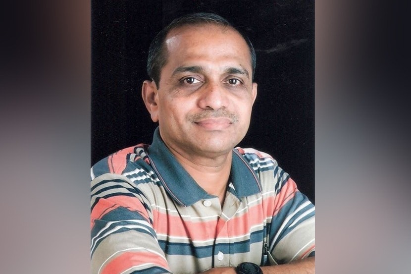 शुद्धलेखनाचा आग्रह धरणारे मराठी भाषातज्ज्ञ अरुण फडके यांचं निधन
