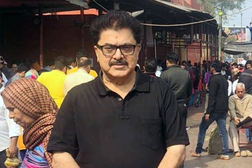 “विकास दुबेच्या अटकेचं श्रेय योगीजींनाच”; बॉलिवूड निर्मात्याने केलं मुख्यमंत्र्यांचं कौतुक