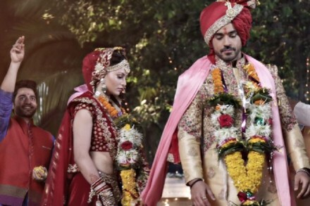 उर्वशी रौतेलाने गौतम गुलाटीसोबत केलं लग्न?; फोटो पोस्ट करुन म्हणतोय शुभेच्छा द्या