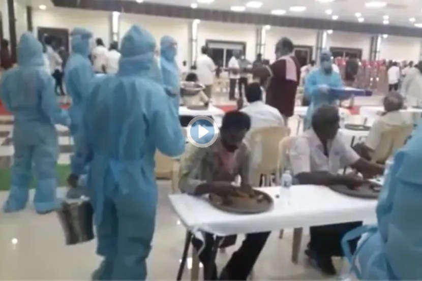 Viral Video : एका लग्नाची गोष्ट… वाढप्यांनी चक्क PPE कीट घालून केलं अन्नवाटप