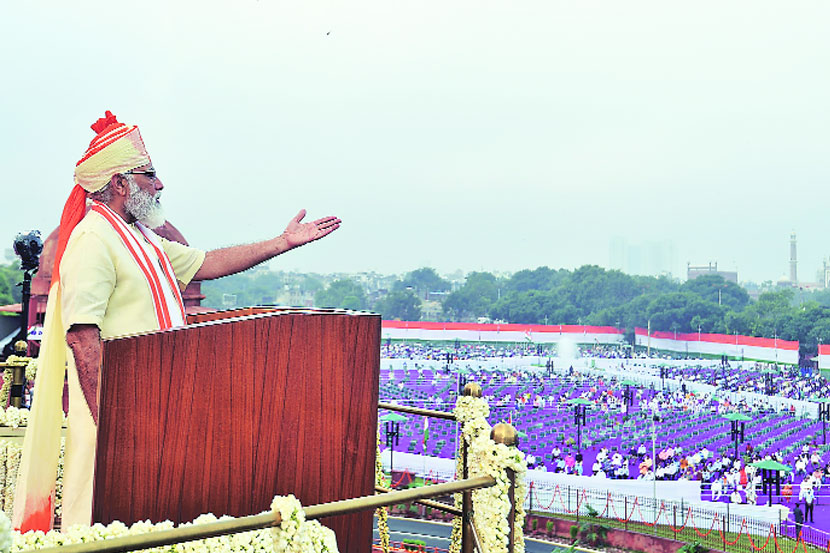 स्वातंत्र्यदिनी देशाला संबोधित करताना पंतप्रधान नरेंद्र मोदी. (संग्रहित छायाचित्र)