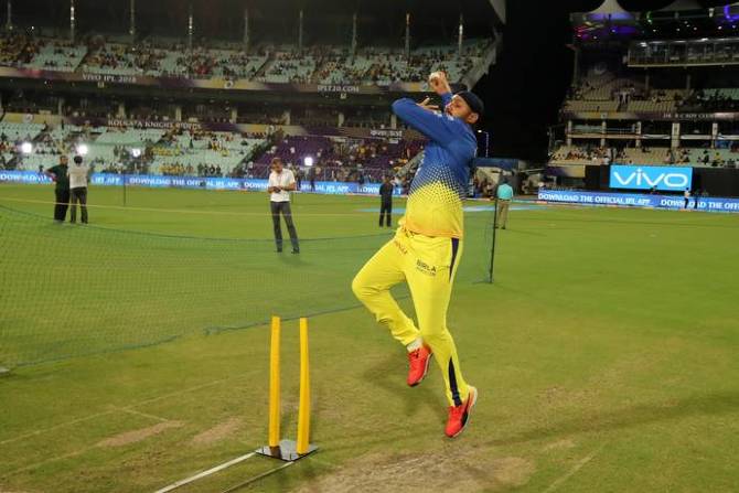 IPL 2020 : हरभजन सिंहची स्पर्धेतून माघार, CSK संघासमोरची चिंता वाढली