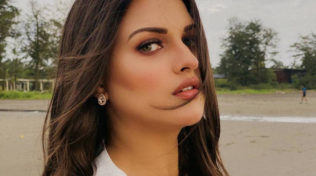 Himanshi-Khurana