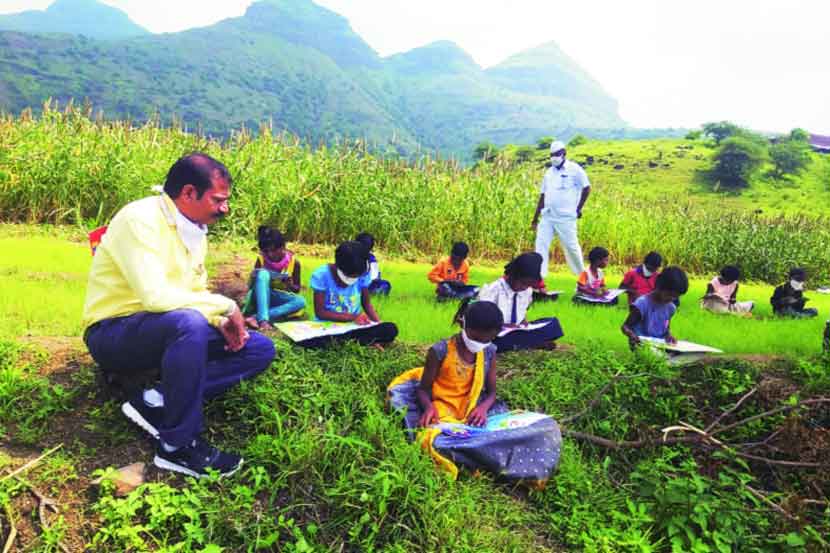 ग्रामीण भागातील अडीच हजार शाळांमध्ये वाचनालय