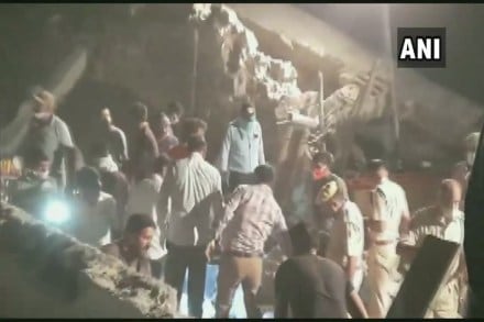 राजस्थान : बांधकाम सुरु असलेल्या इमारतीची भिंत कोसळून ८ जण ठार, ६ जखमी