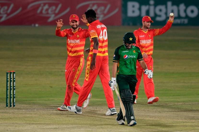दुबळ्या झिम्बाब्वेची पाकिस्तानवर मात, सुपरओव्हरमध्ये मिळवला थरारक विजय