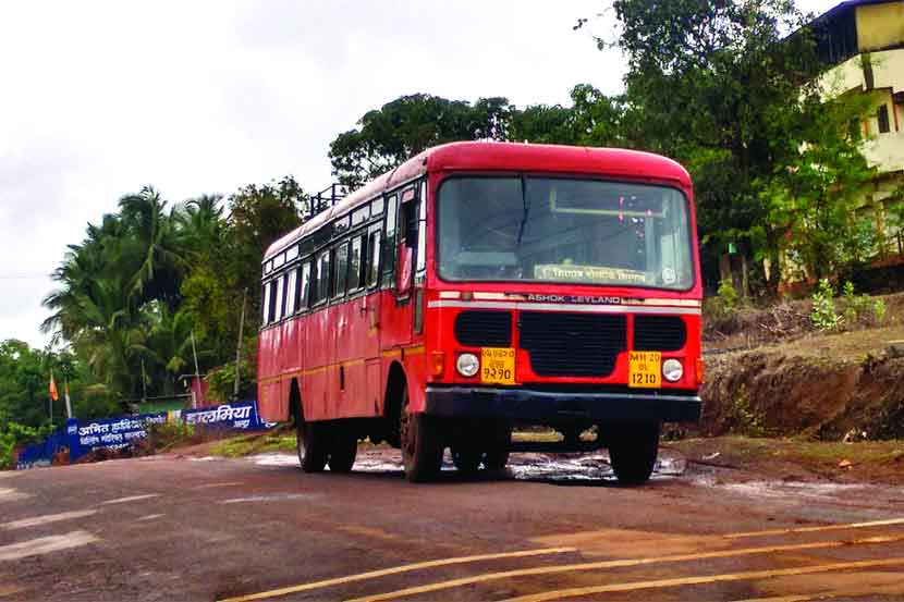 ‘एसटी’त मराठीसक्ती कठोर