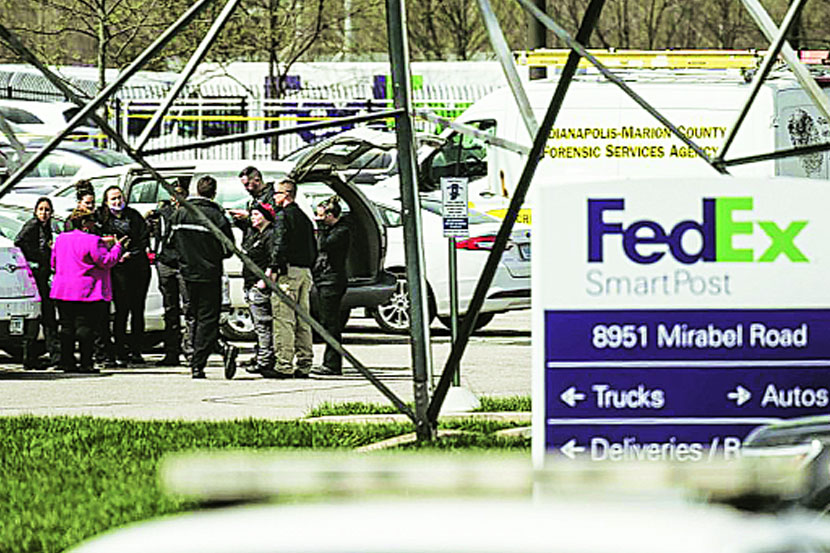 इंडियानापोलिस गोळीबारात चार शिखांचा मृत्यू