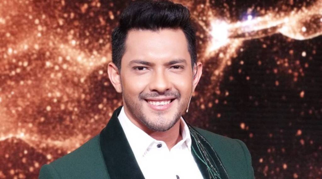 aditya-narayan-indian-idol-12