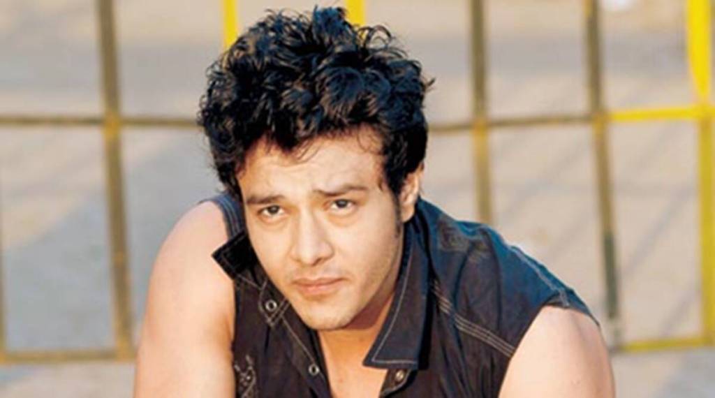 aniruddh-dave- corona-actor