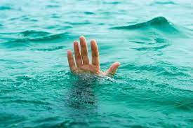 gadchiroli news chamorshi news three girl drowned in river