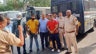 Sushil-Kumar photo with delhi police