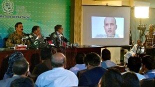 kulbhushan jadhav, Pakistan, India