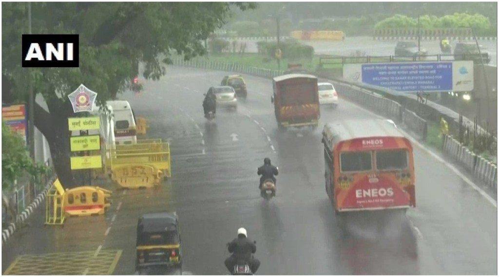 Rain continues to lash Mumbai