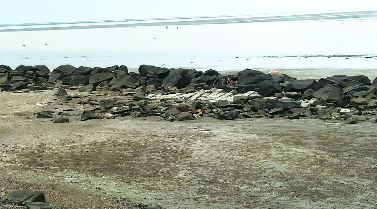 दिवादांडी ते दुबळपाडा किनाऱ्याची झीज