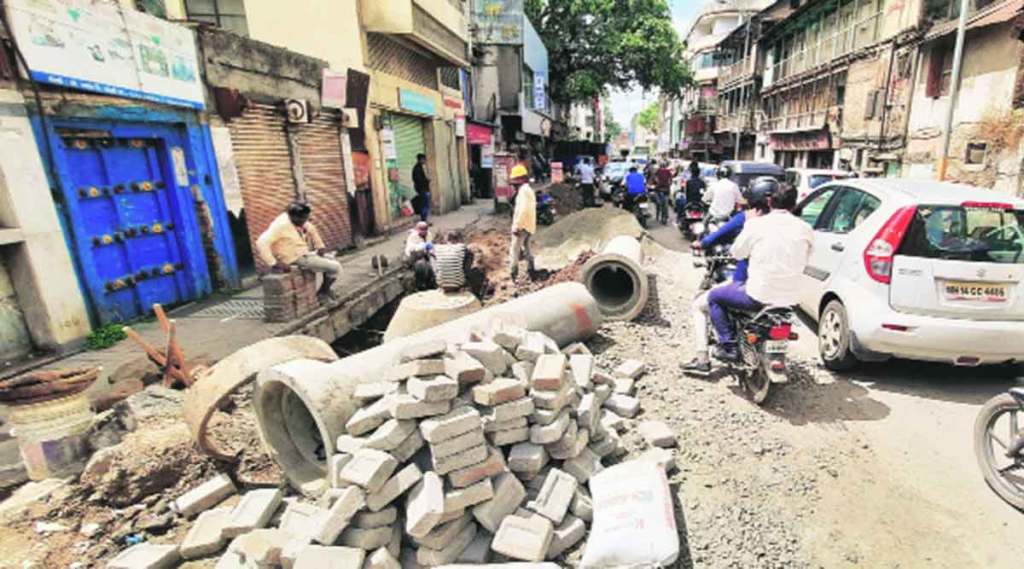 pune-road-work