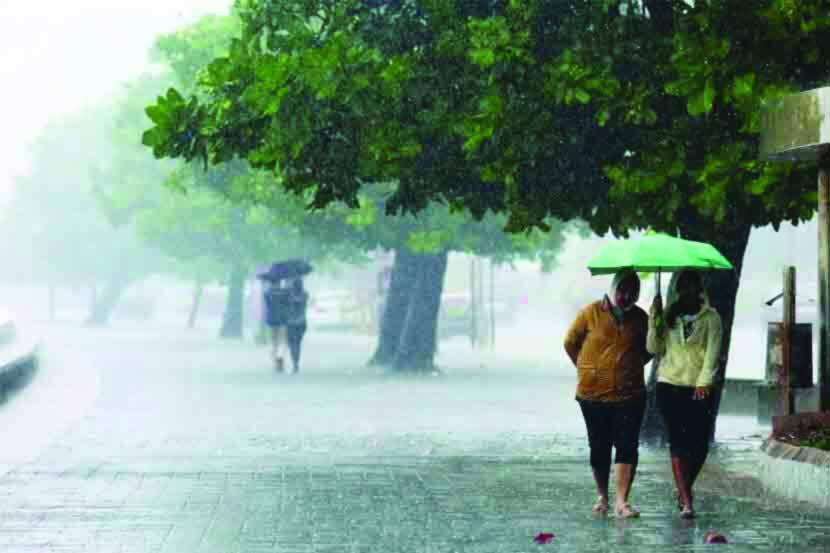 पहिल्याच महिन्यात असमान पाऊस