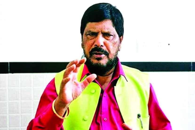 Ramdas Athavale predicts the future of Shiv Sena