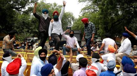 Sikh leaders protest over ‘forced conversions, marriages’ in Valley