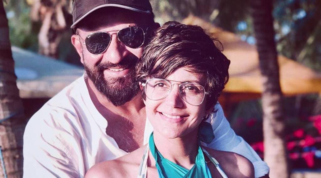 Mandira-Bedi-remembers-her-late-husband-Raj-Kaushal-Miss-you-Raji-1200