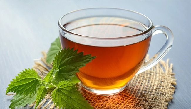 तुमच्या रोजच्या चहा मध्ये तुम्ही अशा काही गोष्टींचा समावेश करू शकता ज्याने तुमचा हा चहा रोग प्रतिकार शक्ती सुधारण्यासाठी खूप प्रभावी ठरू शकतो. 