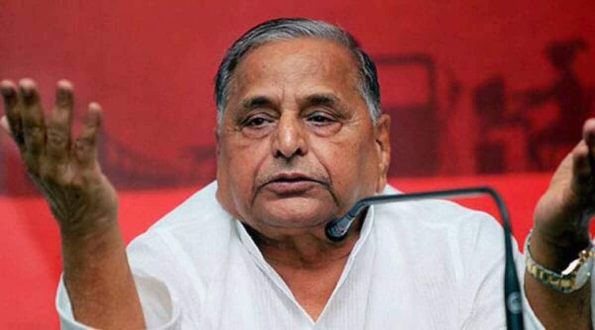 Samajwadi Party founder Mulayam Singh Yadav admitted to hospital