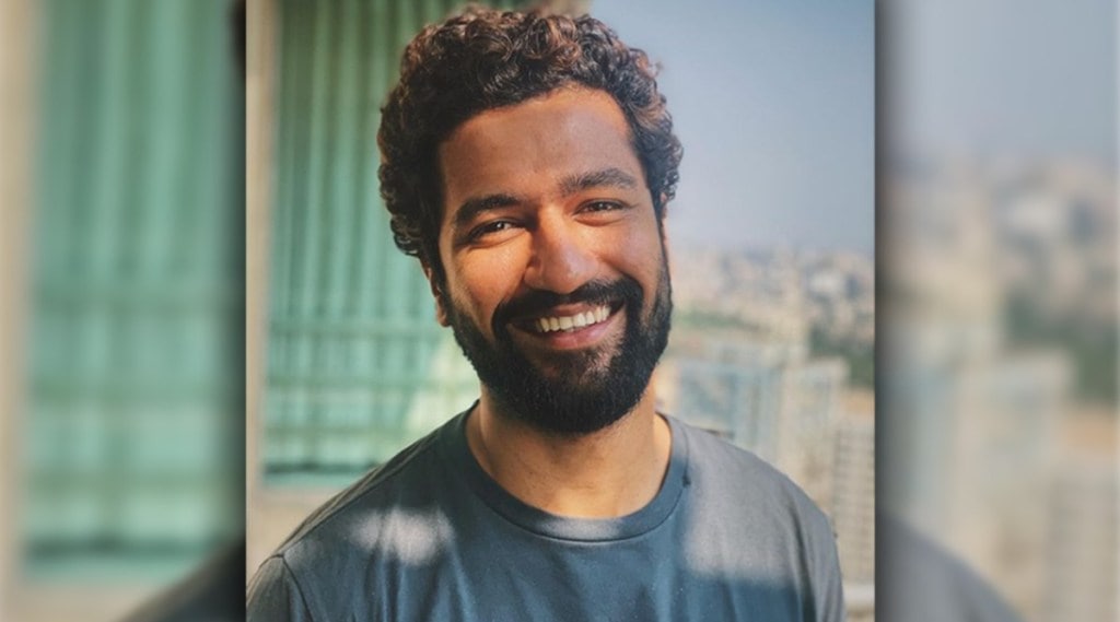 vicky-kaushal-painting-post-went-viral