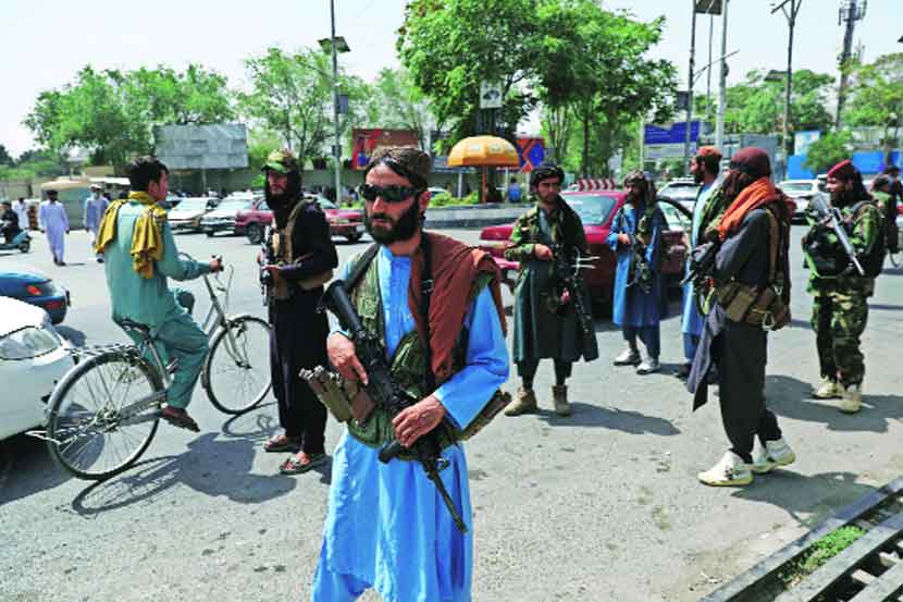 नागरिकांचा विरोध, तालिबानचा हिंसक प्रतिसाद