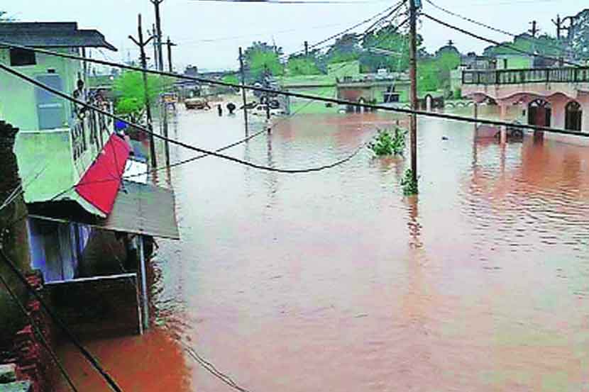 मध्य प्रदेशात पूरपरिस्थिती गंभीर