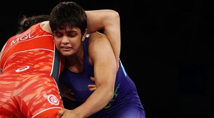 Sonam malik has lost her first match against mongolias bolortuya k in round of 16