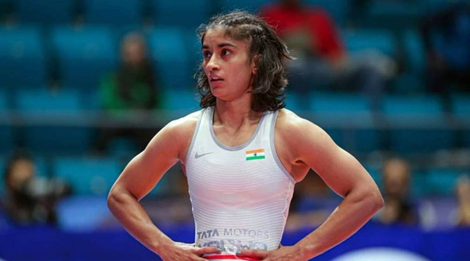 wrestler Vinesh phogat responded to criticism by Wrestling federation of India