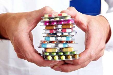 करोनासंबंधी औषधांवरील जीएसटी कपातीला मुदतवाढ