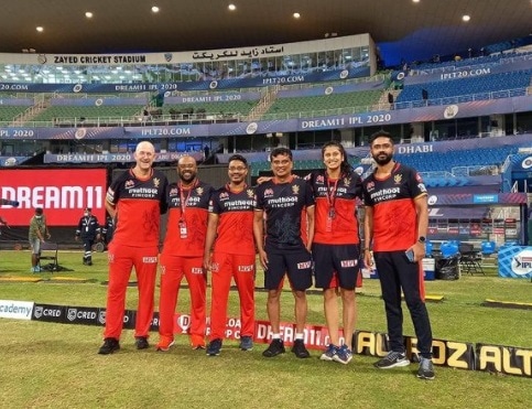 IPL 2021 Kyle Jamieson flirts with RCB massage therapist all you need to know about Navnita Gautam