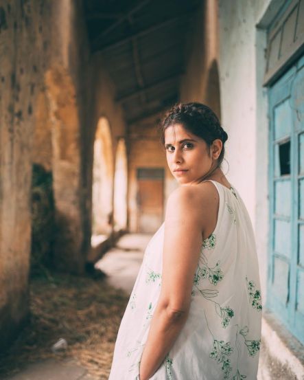 सईला नेहमीच तिच्या सहजसुंदर अभिनयासाठी चाहत्यांकडून वाहवा मिळाली आहे.