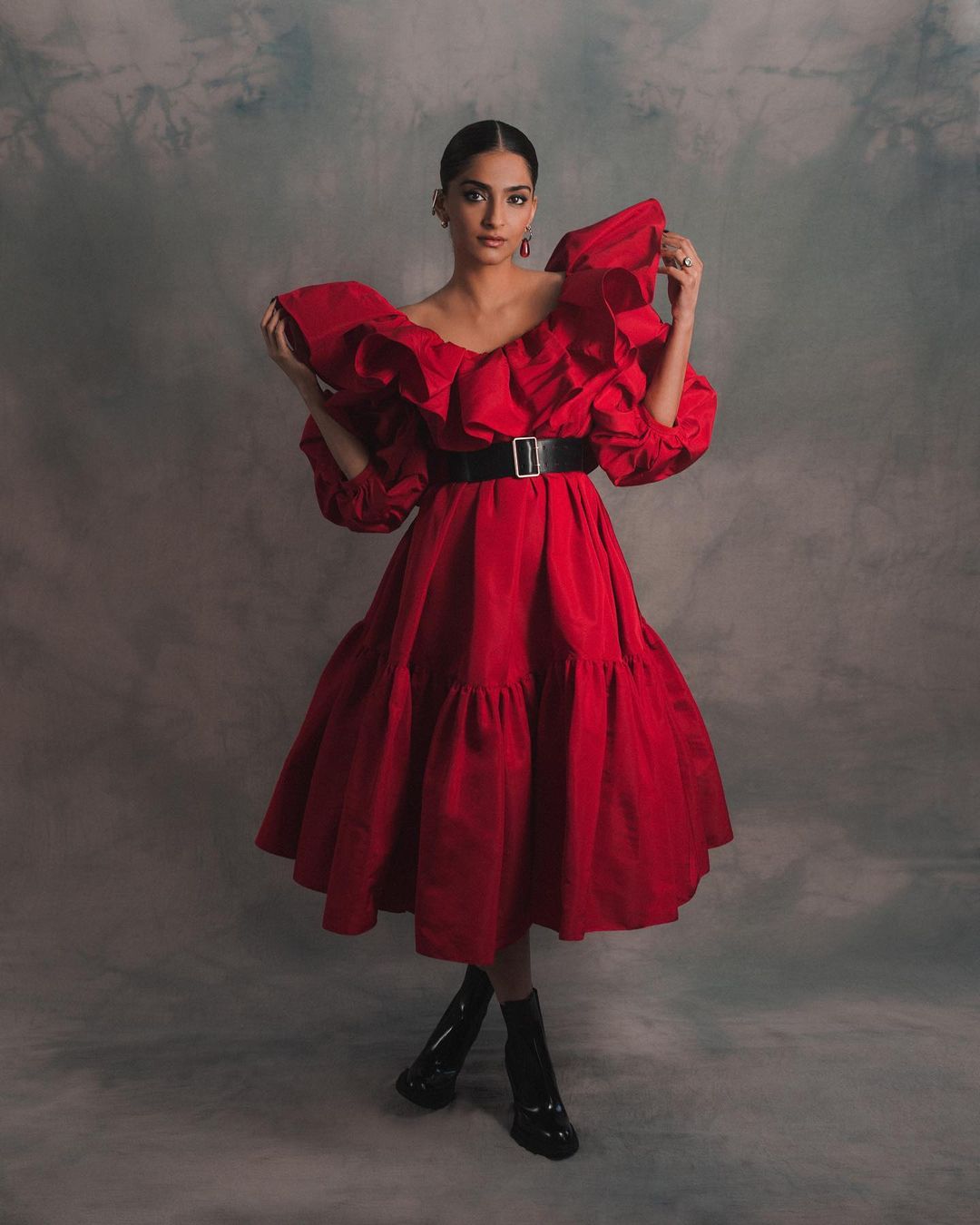 Sonam Kapoor Vogue Cover Shoot July 2021, Wears the extraordinary gown from  Versace and Dolce&Gabbana