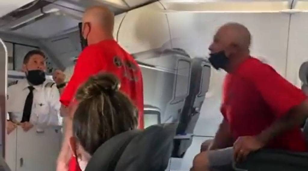 drunk-man-in-flight-goes-viral