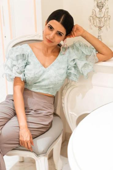 सामंथा बऱ्याच काळापासून चित्रपटांमध्ये काम करत आहे. तिने अनेक सुपरहिट चित्रपट दिले आहेत. 