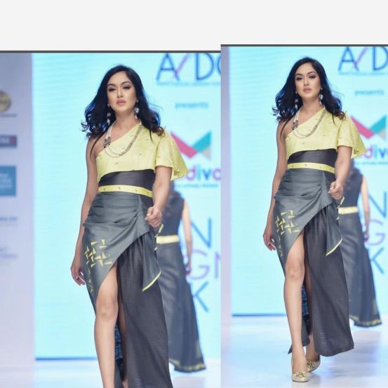 आर्यन खानच्या जामिनावर प्रदीर्घ चर्चेनंतर अखेर न्यायालयाने आपला निर्णय दिला आहे. आजही एनडीपीएस न्यायालयाने त्याला जामीन मंजूर केलेला नाही. बुधवारी एनसीबीने कोर्टात आर्यनच्या अशा काही चॅट सादर केले आहेत, जे ड्रग्ज विषयी होते. दरम्यान, या प्रकरणात अटक असलेली मुनमुन धमेचा आहे तरी कोण असा प्रश्न अनेकांना पडला आहे.