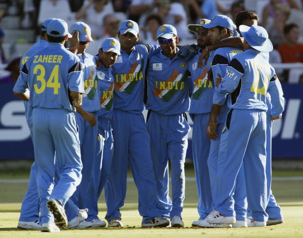 भारतीय संघाची २००३ मधील जर्सी (फोटो - ट्विटर)