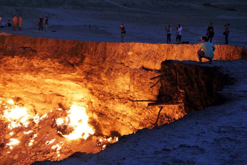 Darvaza gas crater Turkmenistan plan to close its Gateway to Hell