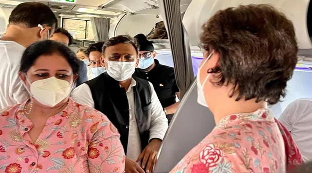 Priyanka Gandhi Akhilesh Yadav Meet Onboard Delhi Lucknow Flight