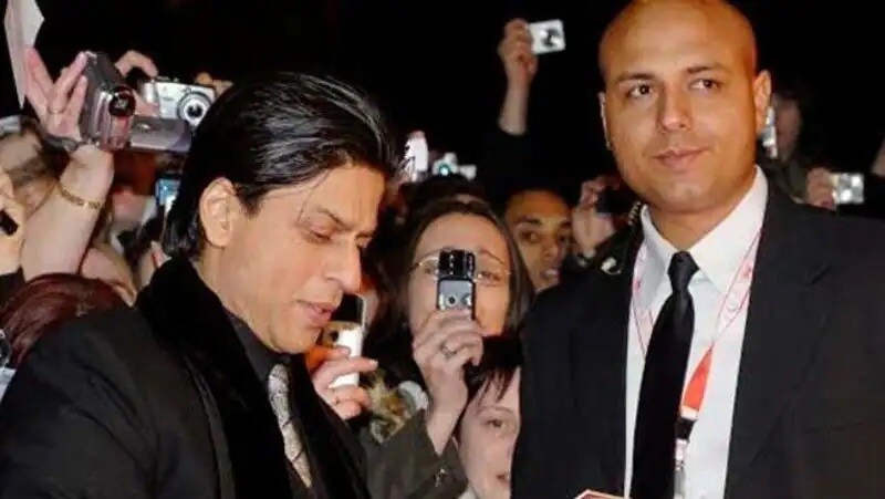 Shah Rukh Khan personal bodyguard Ravi Singh Salary interesting Facts Information and Bond With King Khan