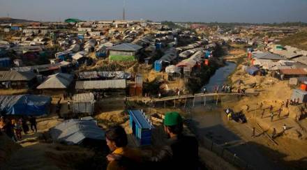 Bangladesh seven killed rohingya refugee camp shooting