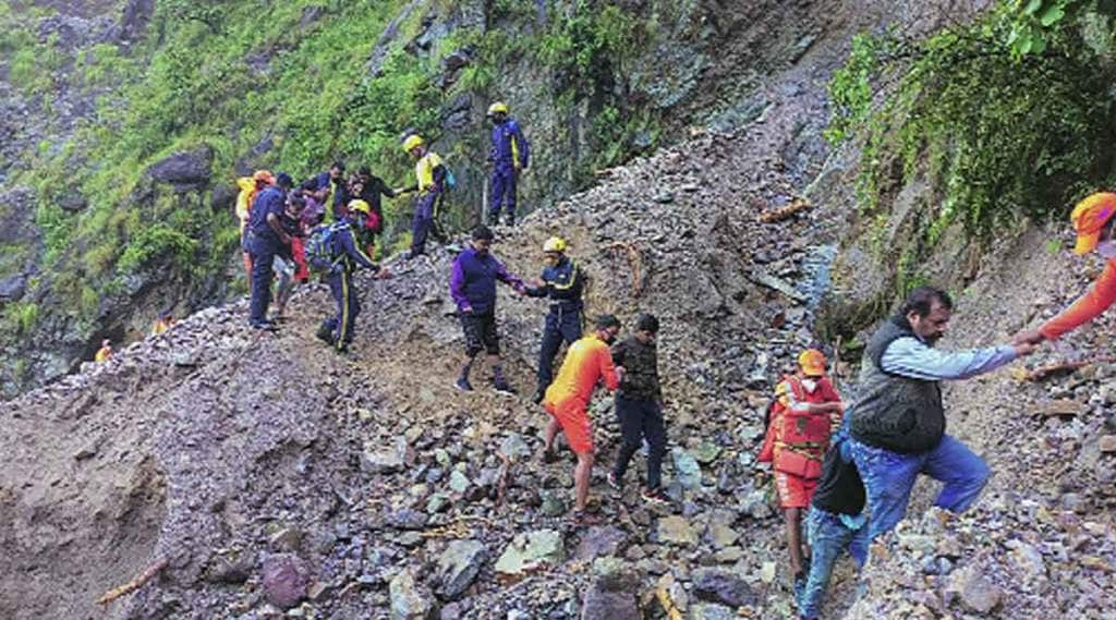 उत्तराखंडमधील पुरामुळे ५२ जणांचा बळी