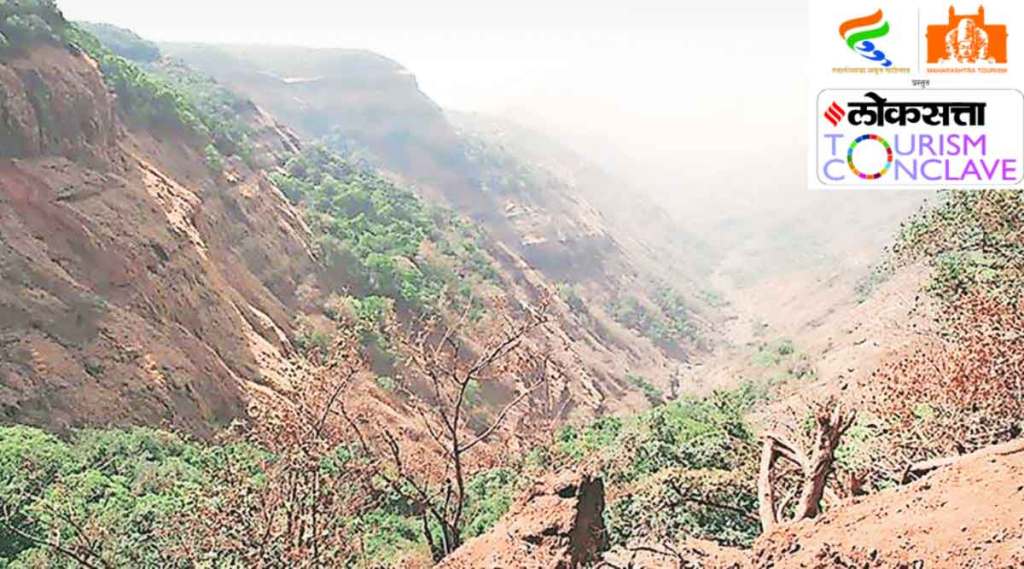 राज्याच्या पर्यटन समृद्धीचा वेध; मान्यवरांची उपस्थिती