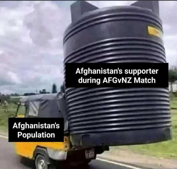 या सामन्याच्या निमित्ताने भारतीय क्रिकेट चाहते अफगाणिस्तानच्या संघाला पाठिंबा देताना दिसल्यानं त्यावरही मीम पोस्ट करण्यात आलंय.