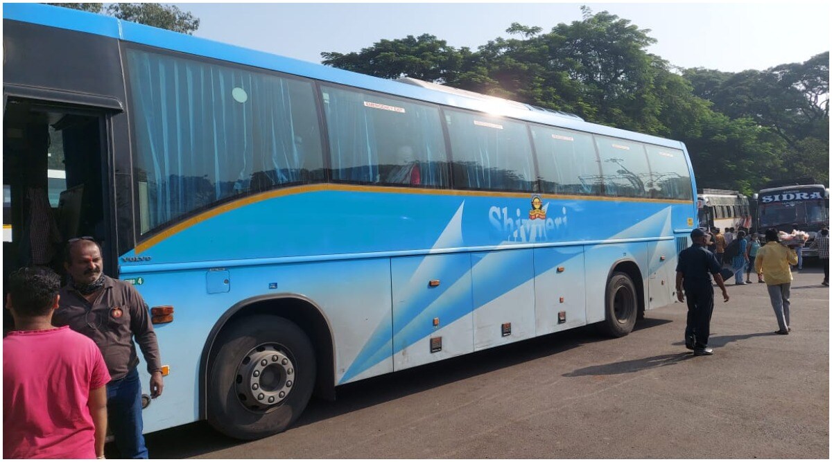 स्वारगेट आगारातून खासगी ठेकेदाराच्या बसमधून प्रवासी वाहतूक सुरू