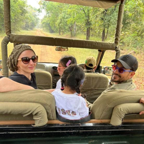 Soha Ali Khan Kunal Kemmu Inaaya Naumi Kemmu Tadoba National Park Photos