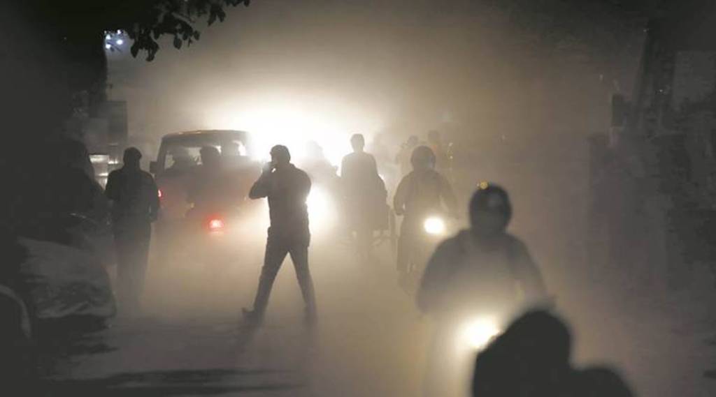Wearing masks even at home supreme court on delhi pollution asks centre take action